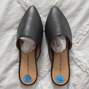 Unworn Lucky Brand Women's Sleek Black Mules